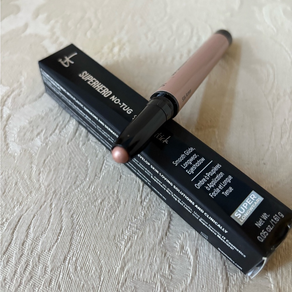 IT Cosmetics Superhero No-Tug Cream EyeShadow Stick in Silk Armor BNIB